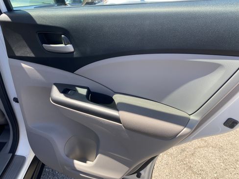 Used 2014 Honda CR-V LX image 19