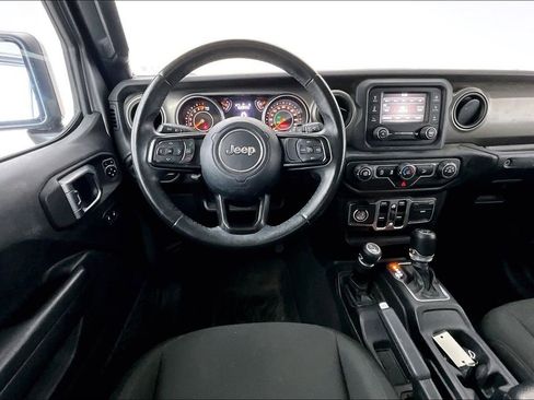 Used 2018 Jeep Wrangler Unlimited Sport S image 7