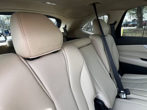 Used 2022 Acura MDX FWD w/ Technology Package image 42