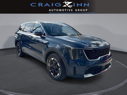 Used 2025 Kia Sorento S w/ Panoramic Sunroof Package image 1