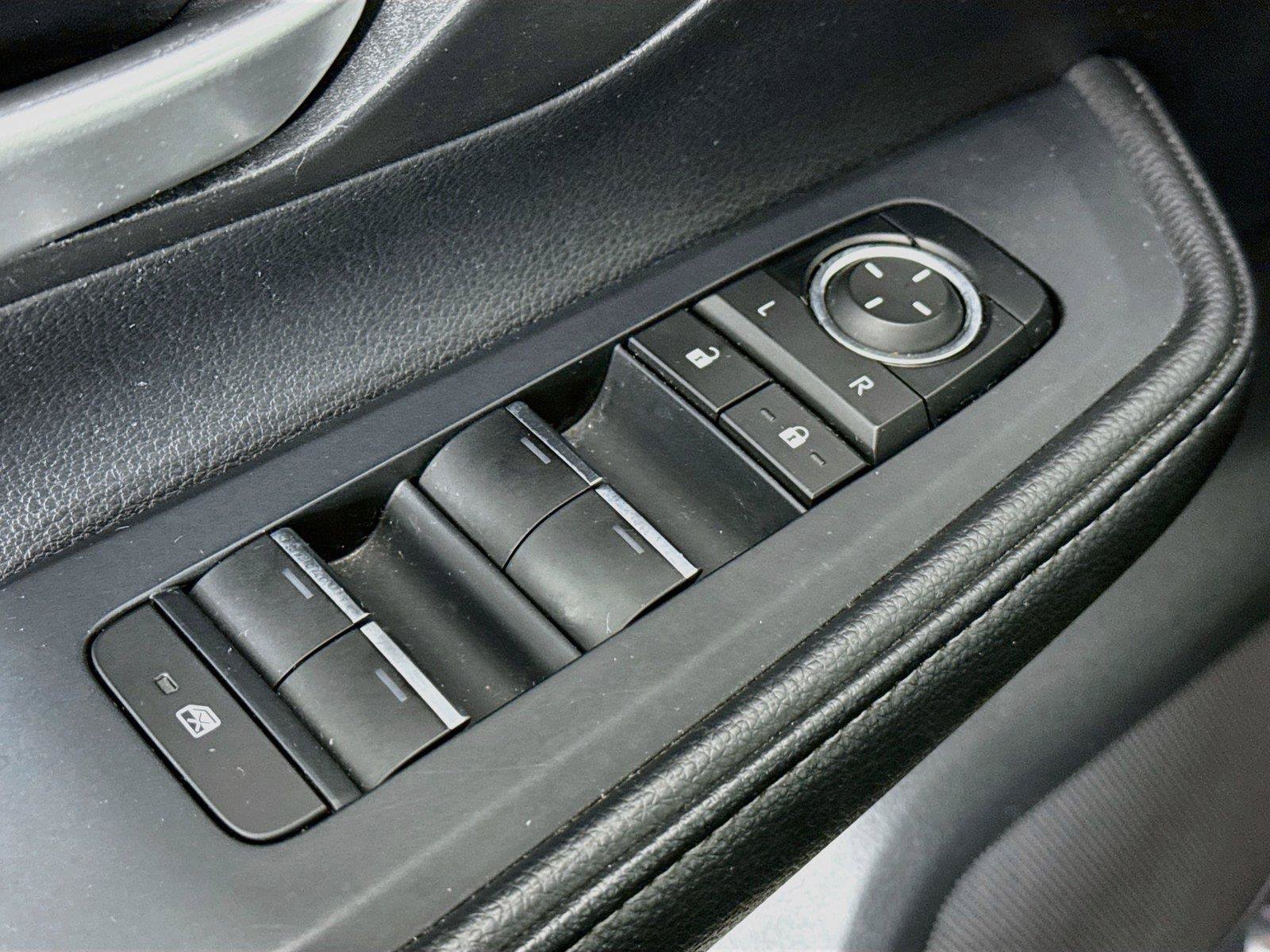 Certified 2025 Toyota Grand Highlander FWD image 28