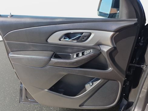 Used 2023 Chevrolet Traverse LT w/ LPO, Floor Liner Package FWD image 26