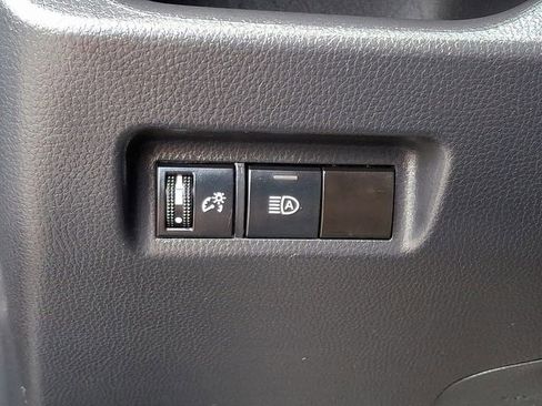 Used 2024 Toyota RAV4 XLE AWD/4WD image 22