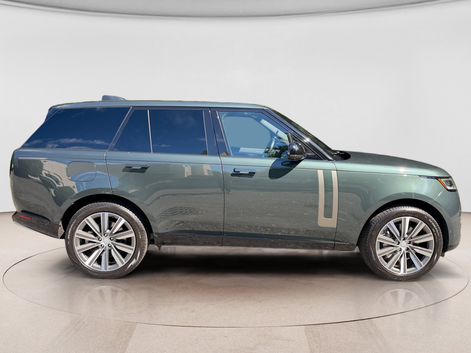 Used 2023 Land Rover Range Rover SE AWD/4WD image 6