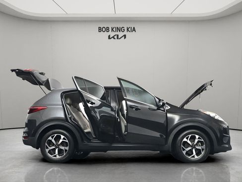 Used 2020 Kia Sportage LX w/ LX Popular Package image 30