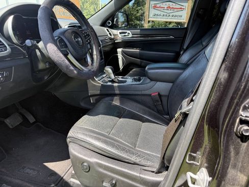 Used 2016 Jeep Grand Cherokee High Altitude AWD/4WD image 13