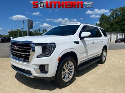 Used 2021 GMC Yukon SLT w/ SLT Premium Package