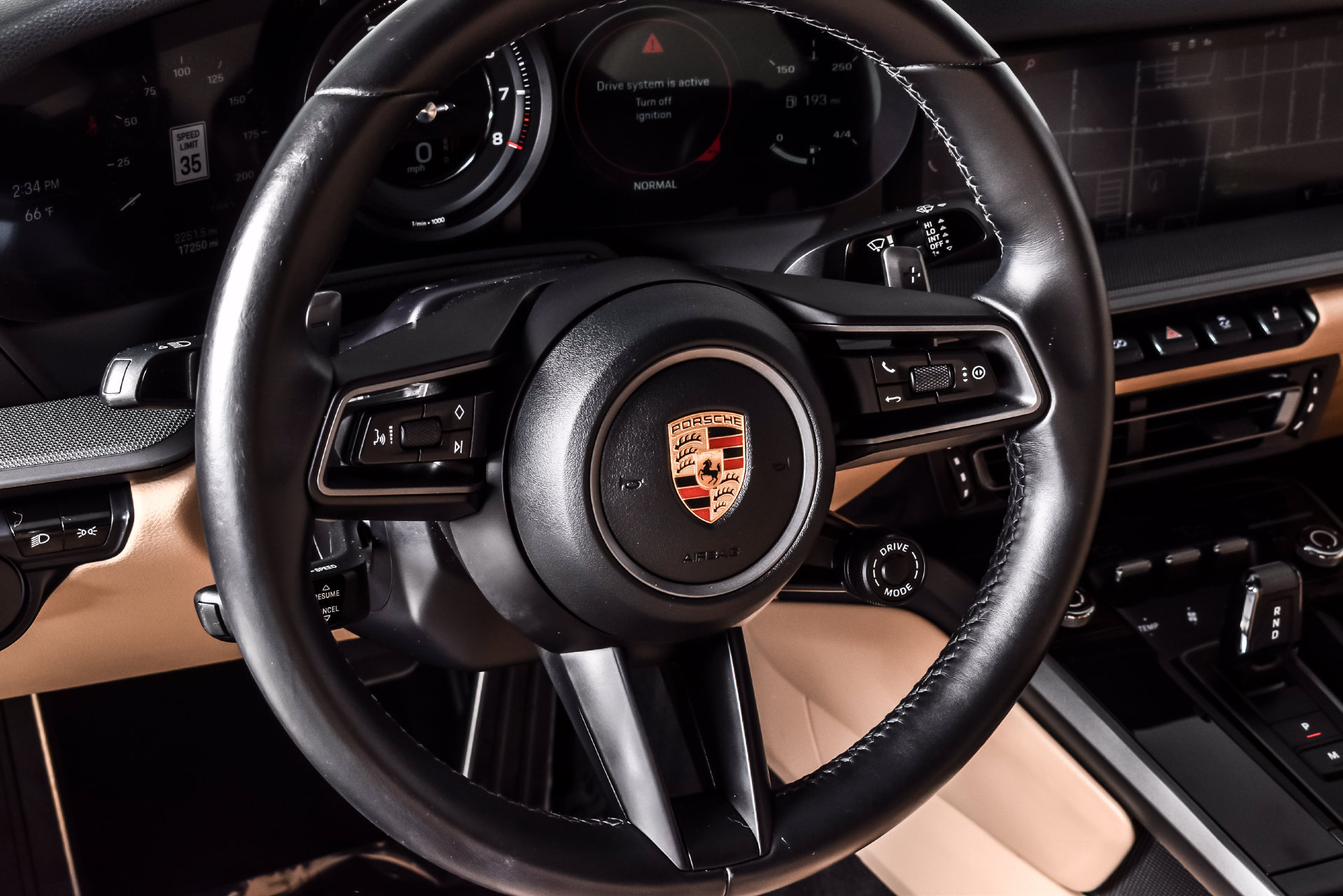 Used 2020 Porsche 911 Carrera 4S AWD/4WD image 16