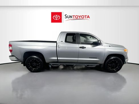 Used 2016 Toyota Tundra SR5 image 2