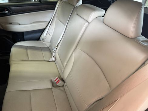 Used 2015 Subaru Outback 2.5i Limited AWD/4WD image 24