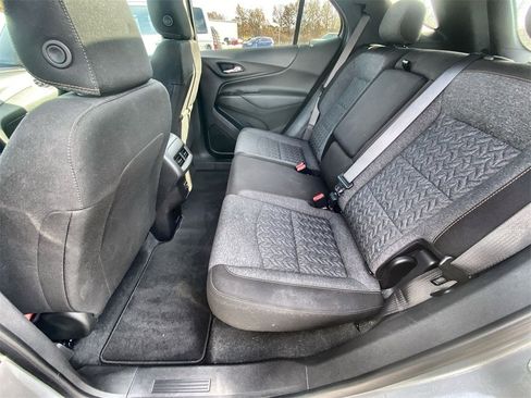 Used 2024 Chevrolet Equinox LT image 25