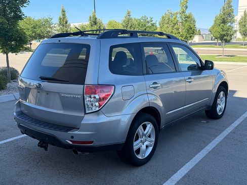 Used 2009 Subaru Forester 2.5X Limited AWD/4WD image 10
