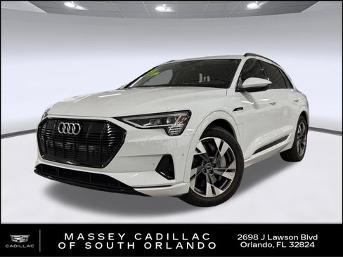 Used 2021 Audi e-tron Premium w/ Convenience Plus Package AWD/4WD image 1