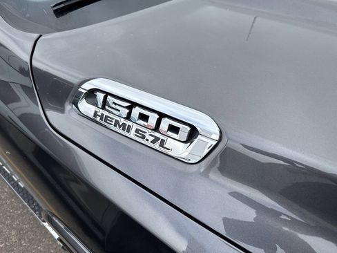 Used 2019 RAM 1500 Laramie image 2