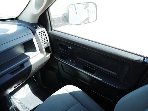 Used 2013 RAM 1500 ST w/ SXT Appearance Group AWD/4WD image 22