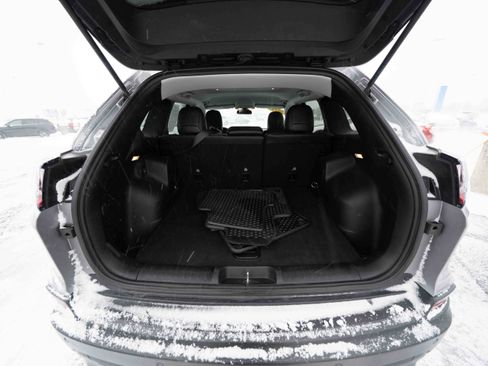 Used 2019 Jeep Cherokee Latitude Plus w/ Cold Weather Group image 28