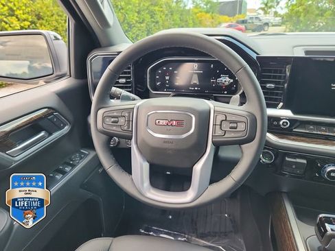 New 2026 GMC Sierra 1500 Elevation w/ Elevation Premium Package AWD/4WD image 15