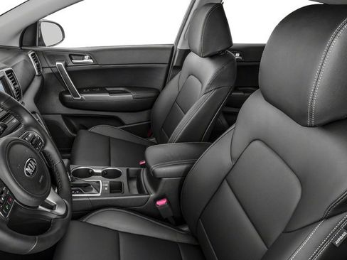 Certified 2018 Kia Sportage EX w/ EX Premium Package AWD/4WD image 8