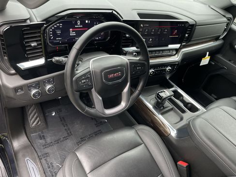 Used 2023 GMC Sierra 1500 Elevation w/ Elevation Premium Package AWD/4WD image 13