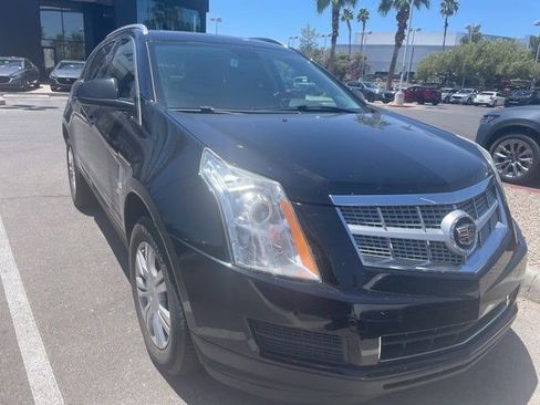Used 2012 Cadillac SRX Luxury FWD image 2