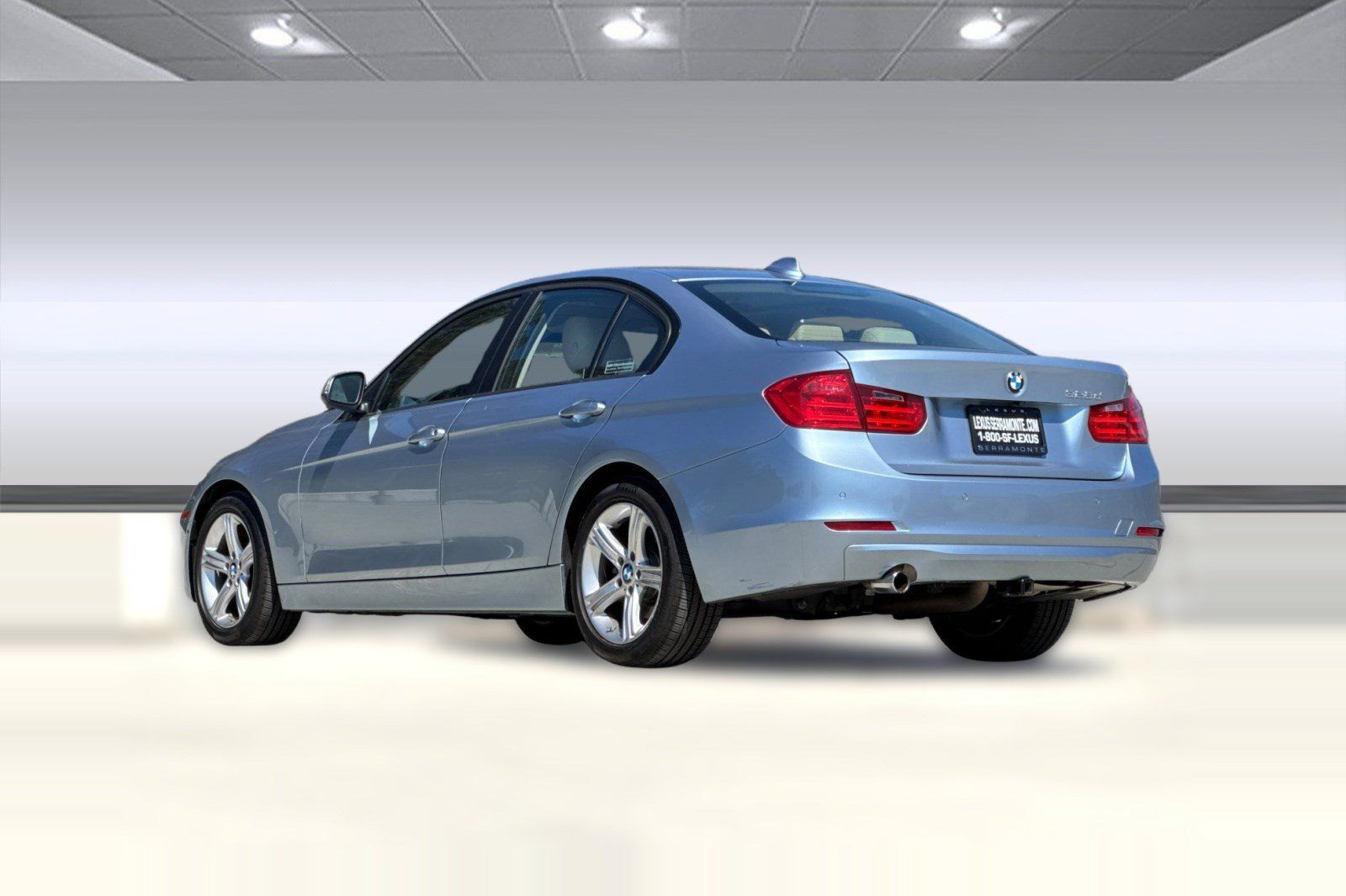 Used 2014 BMW 328d Sedan RWD image 3