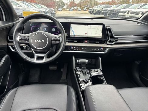 Used 2025 Kia Sportage X-Line w/ Premium Package AWD/4WD image 9