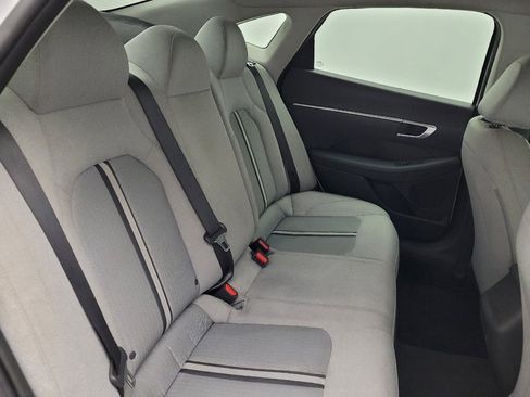 Used 2020 Hyundai Sonata SE w/ Winter Weather Package FWD image 19