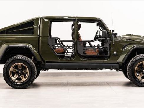 Used 2022 Jeep Gladiator Sport image 15