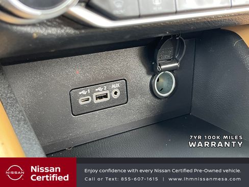 Used 2021 Nissan Sentra SV w/ SV Premium Package FWD image 29