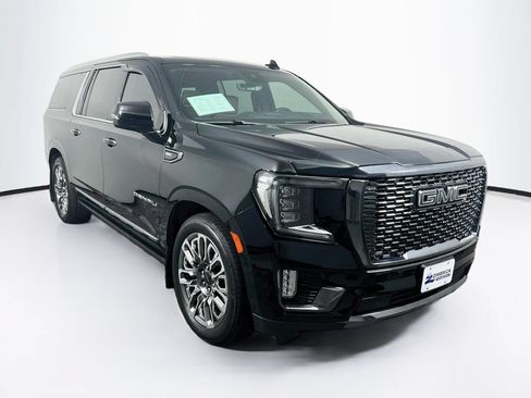 Certified 2024 GMC Yukon XL Denali Ultimate AWD/4WD image 1
