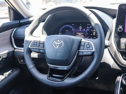 New 2026 Toyota Grand Highlander AWD image 19