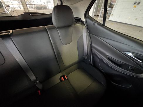 Used 2025 Buick Encore GX Preferred image 40