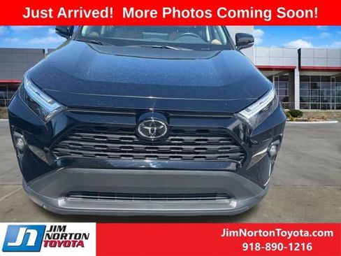 Used 2025 Toyota RAV4 XLE Premium AWD/4WD image 3