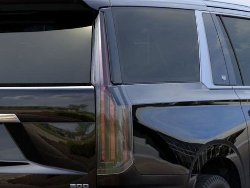 New 2026 Cadillac Escalade ESV Platinum Luxury AWD/4WD image 11