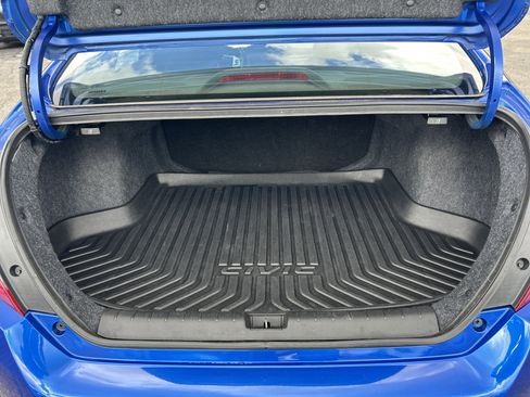 Used 2020 Honda Civic Sport image 10