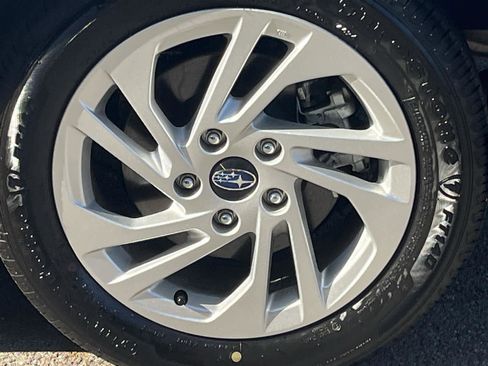 Certified 2025 Subaru Impreza 2.0i image 11