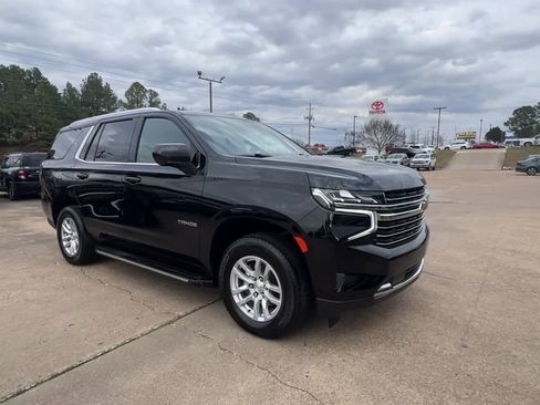 Used 2024 Chevrolet Tahoe LT AWD/4WD image 8