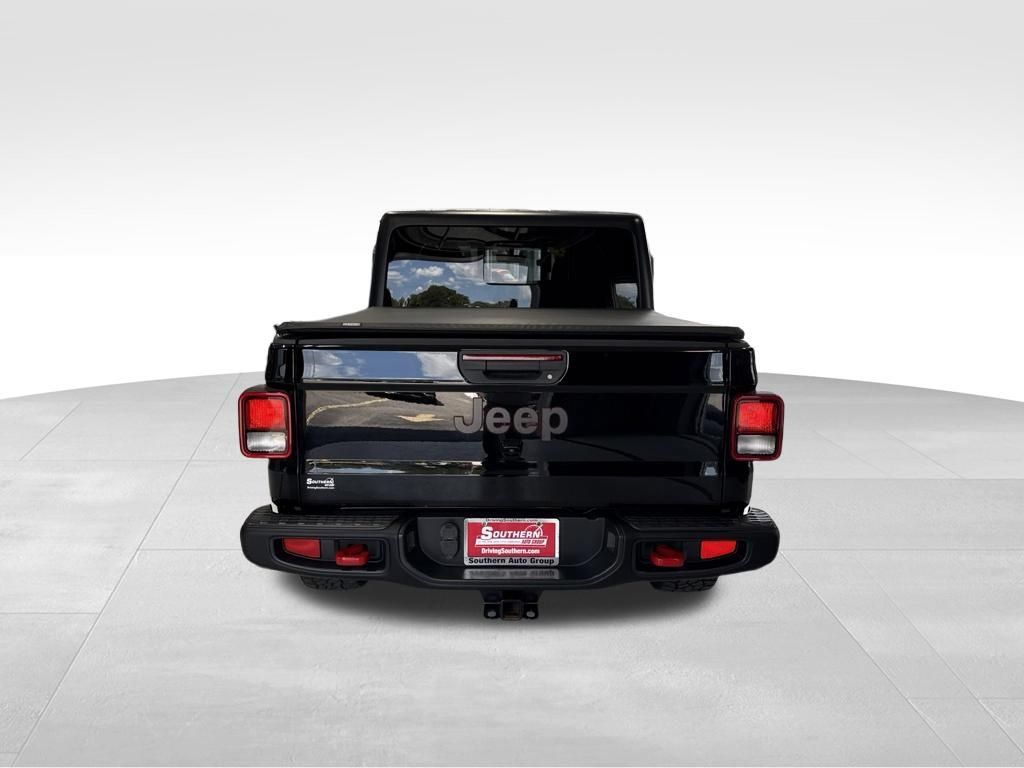 Used 2021 Jeep Gladiator Rubicon AWD/4WD image 4