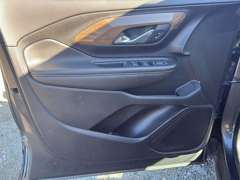 Used 2020 GMC Terrain SLE image 10