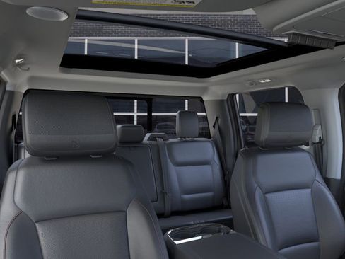 New 2026 Ford F250 Lariat w/ Black Appearance Package image 22