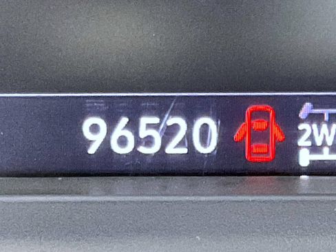 Used 2021 Chevrolet Silverado 1500 RST AWD/4WD image 15