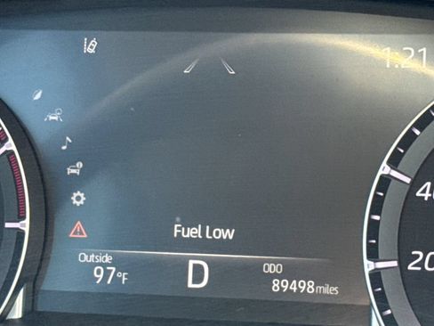 Used 2022 Toyota Highlander XLE FWD image 31