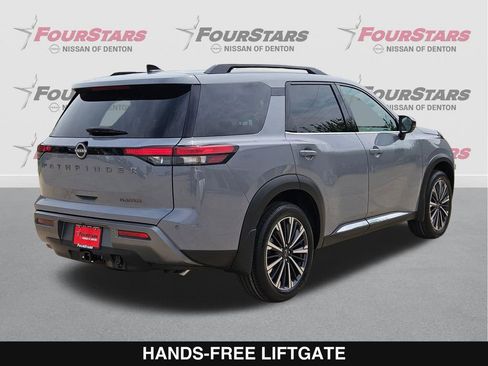New 2026 Nissan Pathfinder Platinum image 4