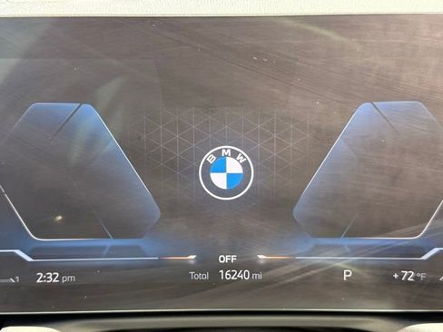 Certified 2024 BMW 330i Sedan w/ Convenience Package RWD image 27