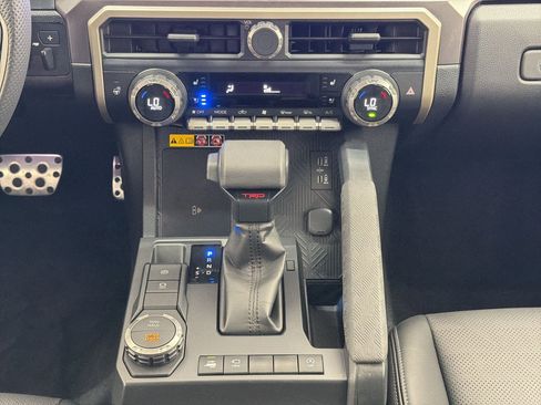 Used 2024 Toyota Tacoma TRD Sport w/ TRD Sport Premium Package RWD image 17