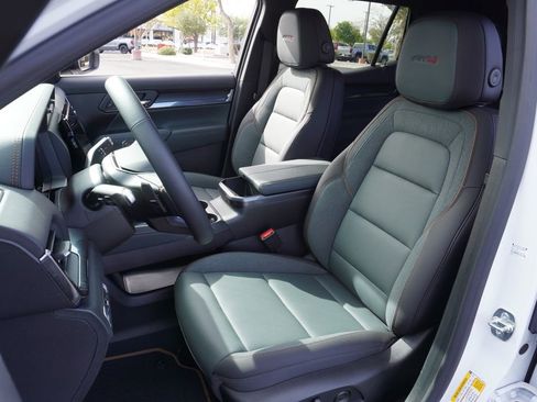 New 2026 GMC Terrain AT4 w/ Technology Package II image 13