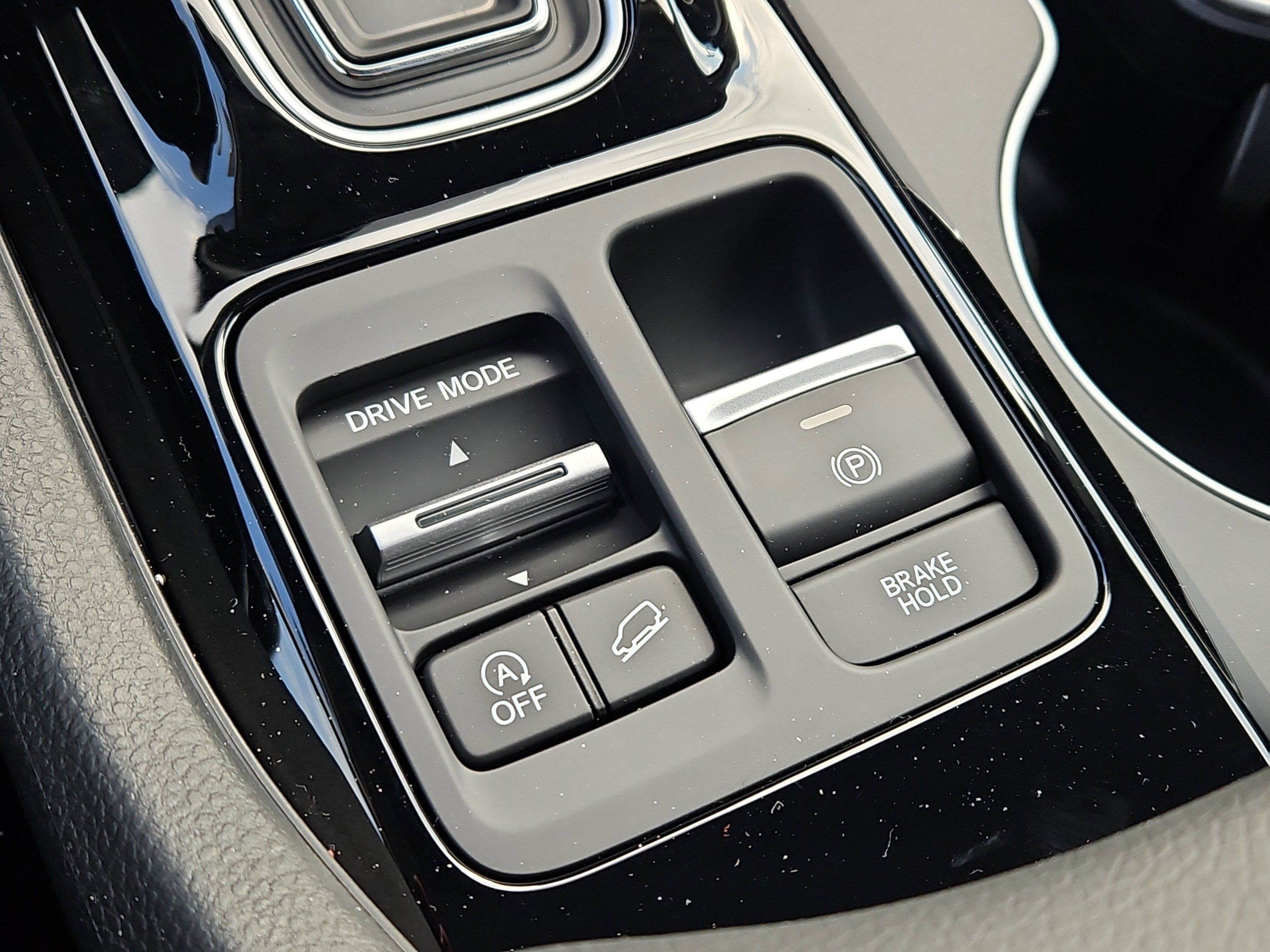 New 2026 Honda Pilot Touring image 17