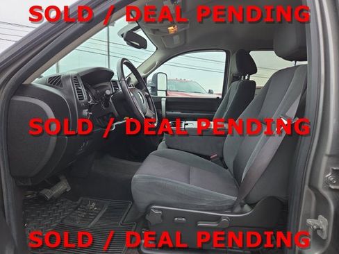 Used 2009 Chevrolet Silverado 2500 LT w/ Exterior Plus Package AWD/4WD image 9