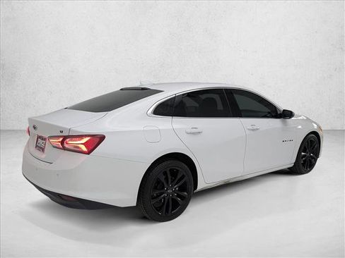 Used 2022 Chevrolet Malibu LT w/ Sport Edition image 5