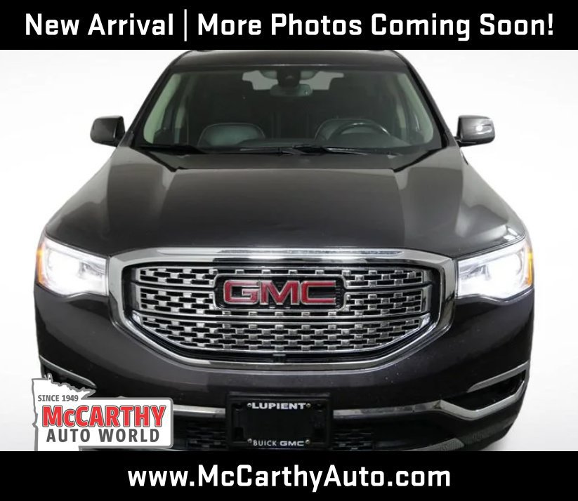 Used 2017 GMC Acadia Denali w/ Technology Package AWD/4WD image 2